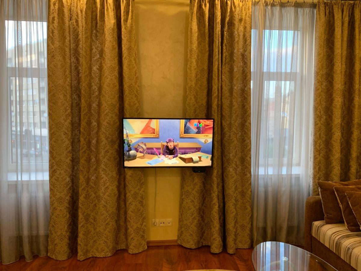 Apartment Miskevycha ลวีฟ ภายนอก รูปภาพ